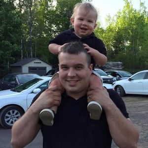 Meet your Posher, Justin